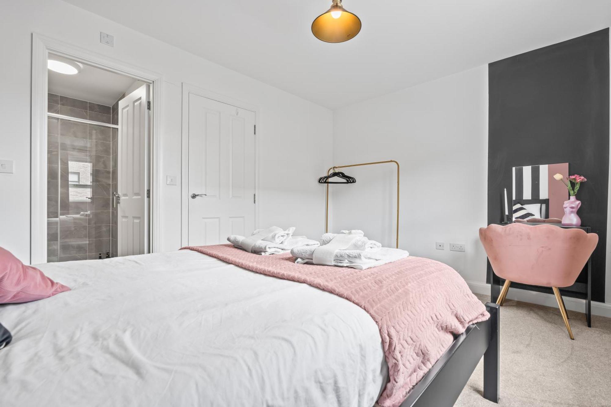 ברמינגהאם Lotus Haus - Wellington Homes - With Off Road Parking מראה חיצוני תמונה