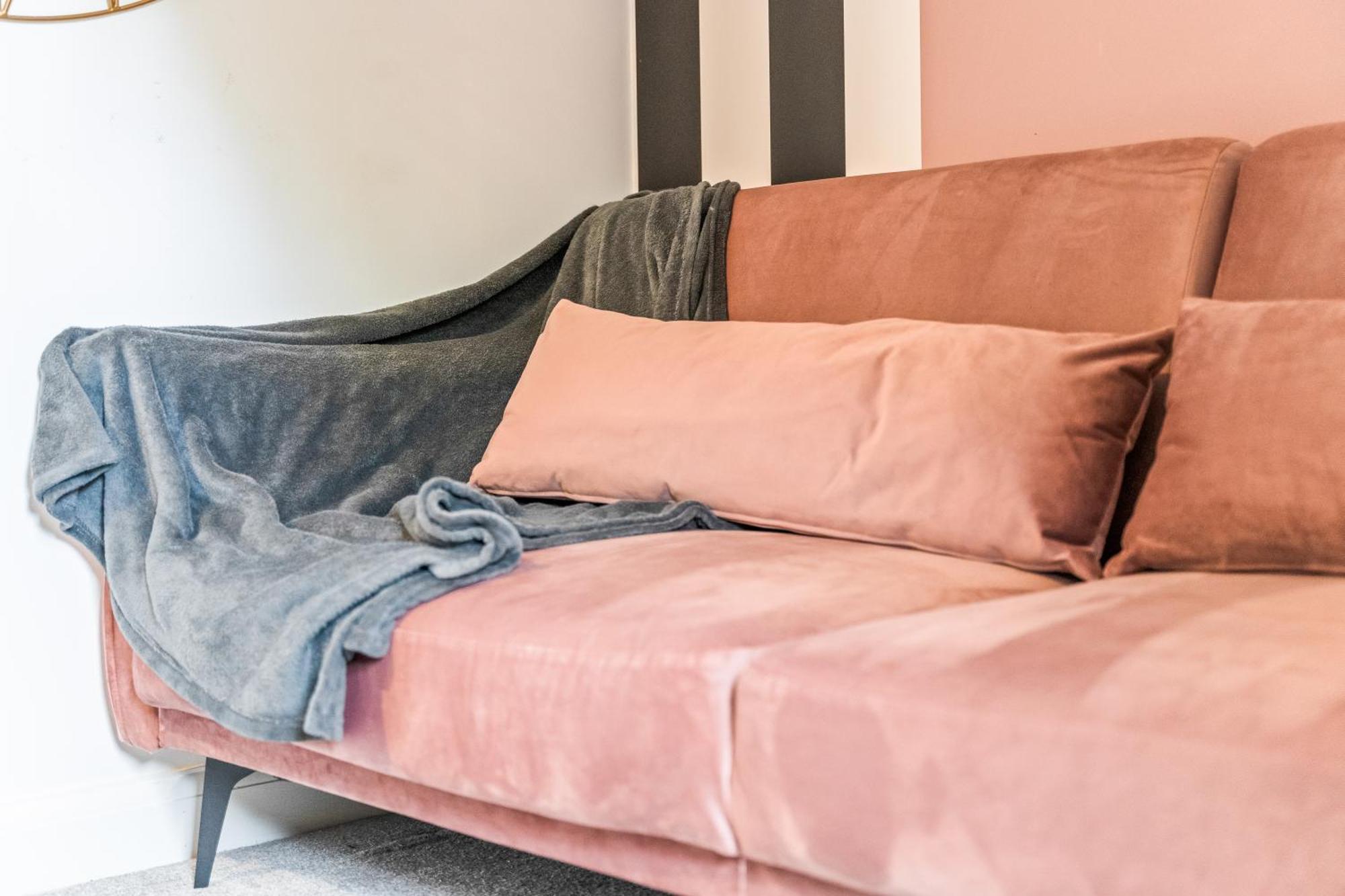 ברמינגהאם Lotus Haus - Wellington Homes - With Off Road Parking מראה חיצוני תמונה