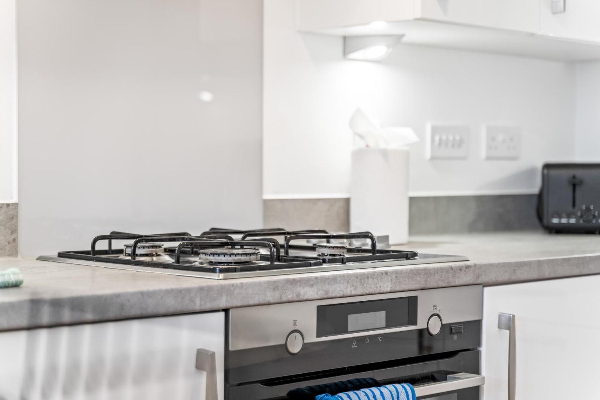 ברמינגהאם Lotus Haus - Wellington Homes - With Off Road Parking מראה חיצוני תמונה